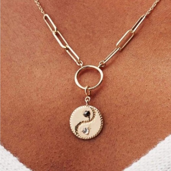 ISO  bluboho equinox charm!! - Picture 1 of 2